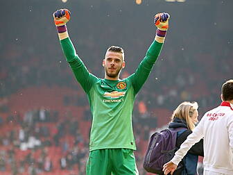Transfer Roundup: City miss ou...
